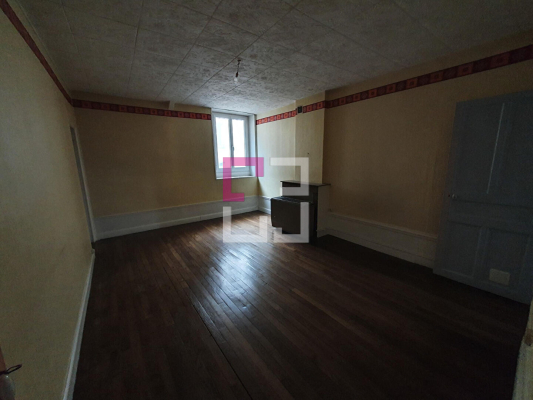 
Maison Saint Quentin 12 pièce(s) 376 m2
