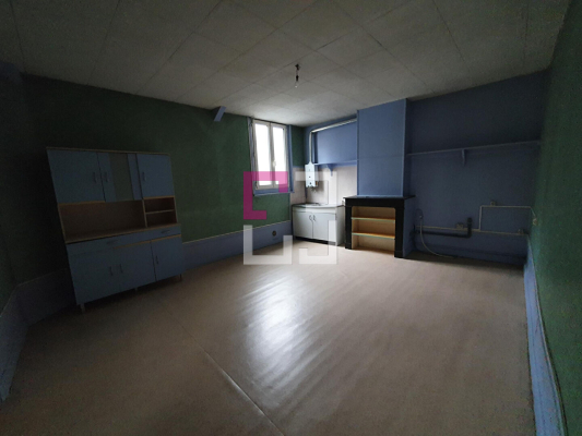 
Maison Saint Quentin 12 pièce(s) 376 m2
