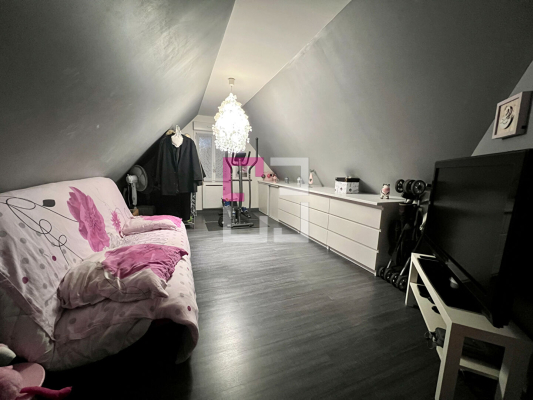 
Maison Jussy 5 pièce(s) 121 m2
