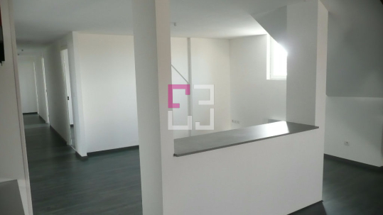 
Immeuble Tergnier 24 pièce(s) 400 m2

