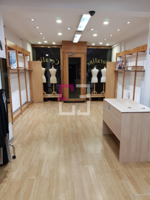 
Local commercial Prêt à porter Saint Quentin 2 pièce(s) 75 m2
