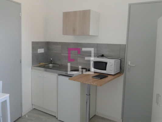 
Location Studio Saint Quentin
