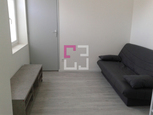 
Location Studio Saint Quentin
