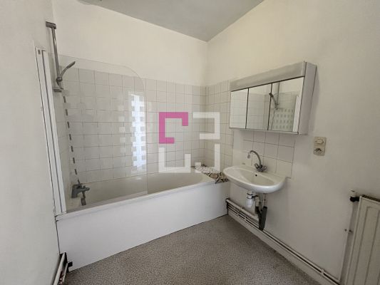 
Appartement Crecy Sur Serre 2 pièce(s) 48.10 m2
