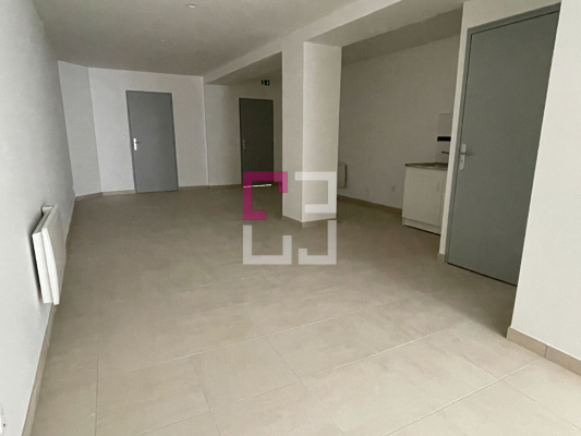 
Local commercial Bohain En Vermandois 2 pièce(s) 72 m2
