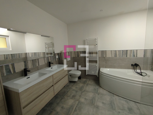 
Maison PROIX 6 pièces 135 m²
