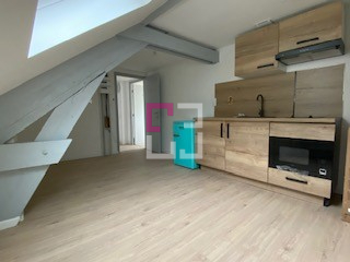 
Studio meublé à louer
