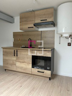 
Studio meublé à louer
