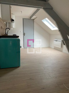 
Studio meublé à louer
