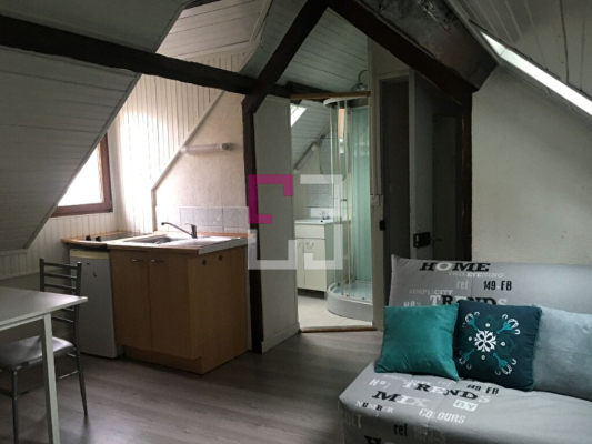 
Location Studio Saint Quentin
