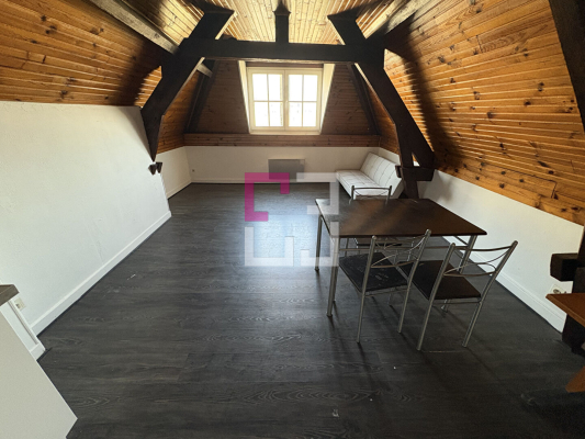
Appartement Saint Quentin 1 pièce(s)  43 m2
