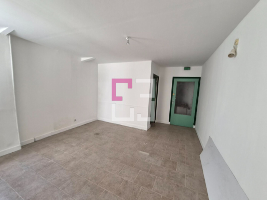 
Local commercial Origny Sainte Benoite 1 pièce(s) 44 m2
