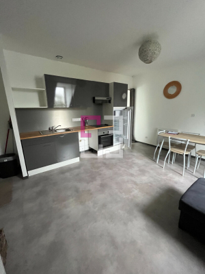
Location F2 Saint Quentin
