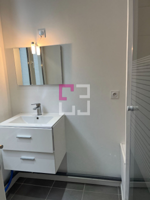 
A louer appartement type F2 avec cour
