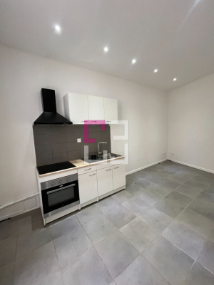 
A louer appartement type F2 avec cour
