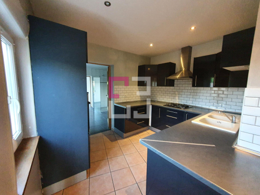 
Maison Ribemont 7 pièce(s) 148 m2
