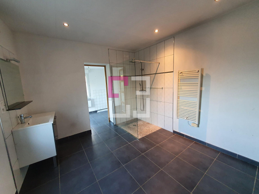 
Maison Ribemont 7 pièce(s) 148 m2
