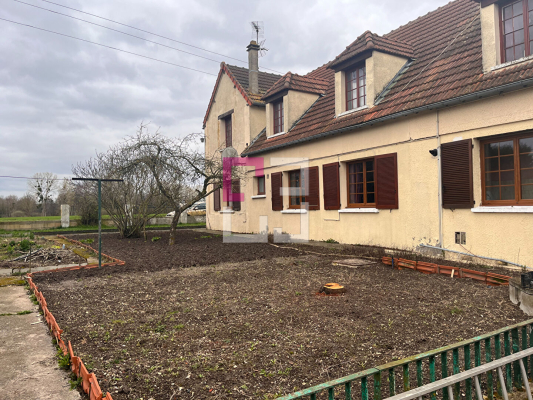 
MAISON 10 PIECES A ATHIES SOUS LAON
