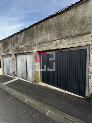 
GARAGE / BOX A LOUER A GUISE
