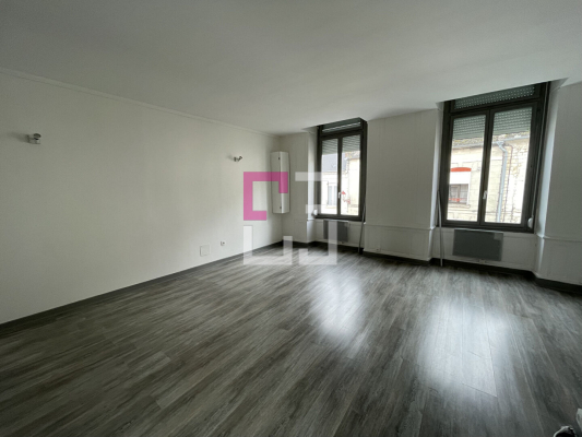 
Appartement avec cour Marle 3 pièce(s) 70 m2
