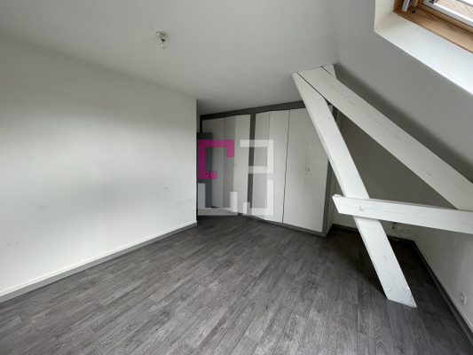 
Appartement avec cour Marle 3 pièce(s) 70 m2
