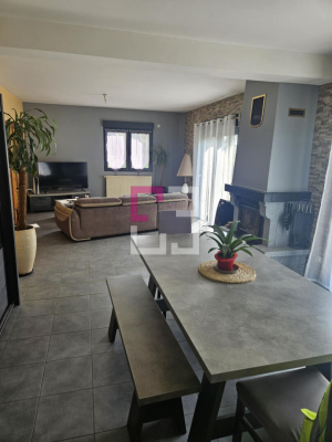 
Maison Sissy 7 pièce(s) 226 m2
