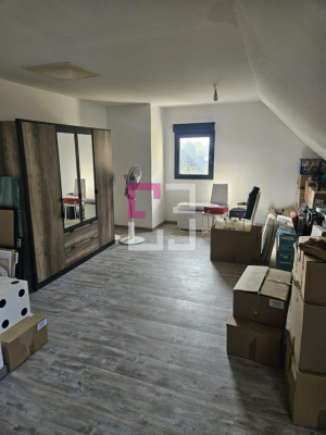 
Maison Sissy 7 pièce(s) 226 m2
