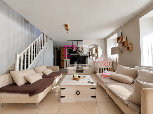 
Maison La Ville Aux Bois Les Dizy 5 pièce(s) 103 m2
