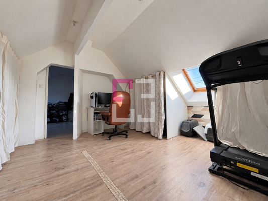 
Maison La Ville Aux Bois Les Dizy 5 pièce(s) 103 m2
