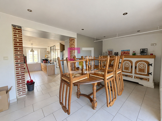 
Maison La Ville Aux Bois Les Dizy 5 pièce(s) 103 m2
