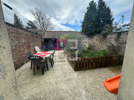 
Lot de 10 maisons Busigny 38 pièce(s) 960 m2

