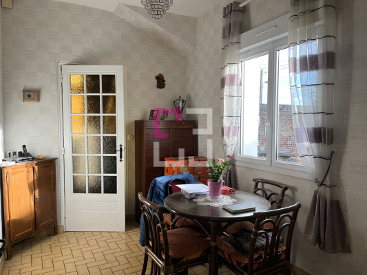 
Maison Saint Quentin 5 pièce(s) 129 m2
