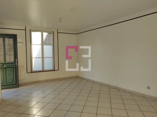 
APPARTEMENT TYPE 3 (50 m²) en RDC
