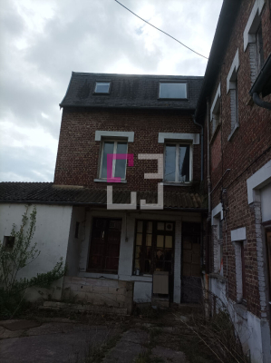 
Immeuble Tergnier 9 pièce(s)
