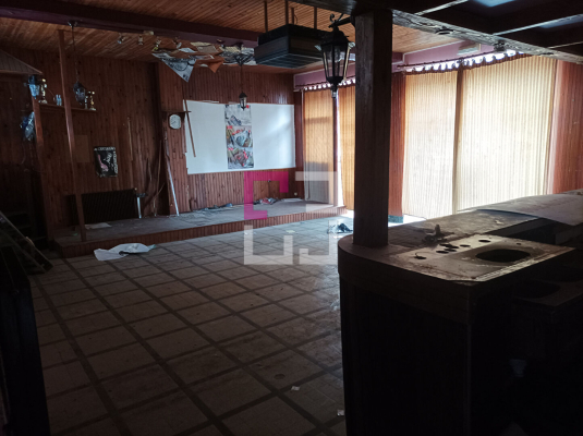 
Immeuble Tergnier 9 pièce(s)
