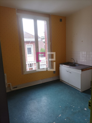 
Immeuble Tergnier 9 pièce(s)
