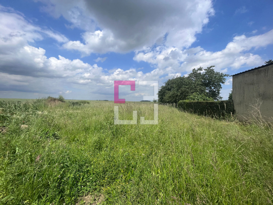 
Terrain Monceau-le-waast 1597m²
