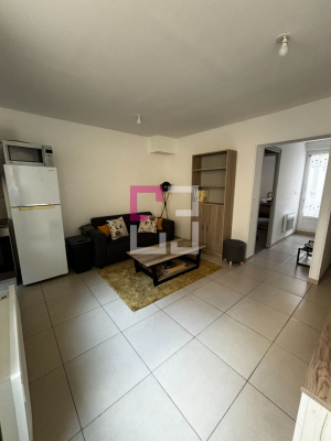 
Appartement T2 non meublé - Centre-ville de Guise
