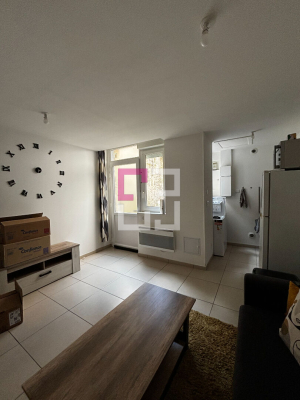 
Appartement T2 non meublé - Centre-ville de Guise
