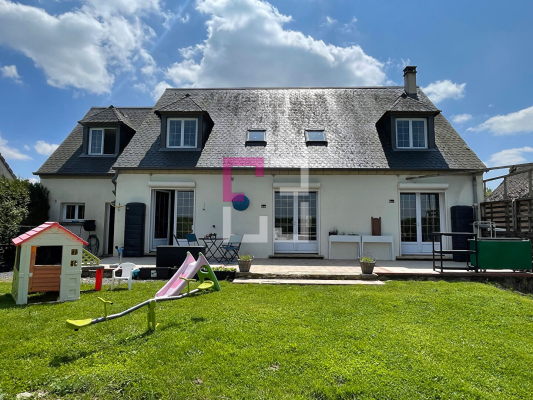 
Maison Wiege Faty 7 pièce(s) 168 m2
