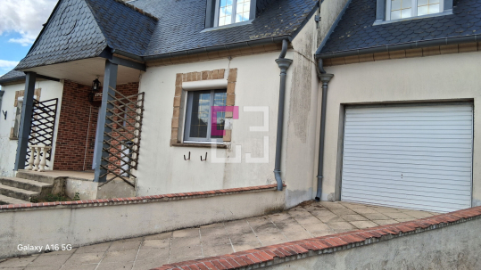 
Maison Wiege Faty 7 pièce(s) 168 m2
