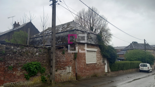 
Maison Vervins 6 pièce(s) 150 m2 et une maison louée de 70 m².

