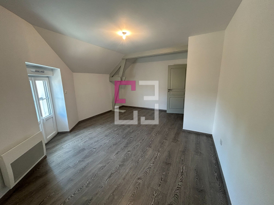 
Maison Montaigu 6 pièce(s) 165.56 m2
