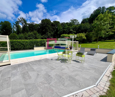 
Pavillon CHAUNY 9 pièce(s) 190m²
