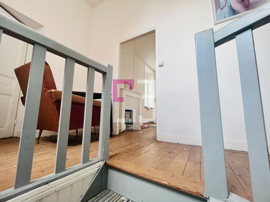 
Maison CRECY SUR SERRE
