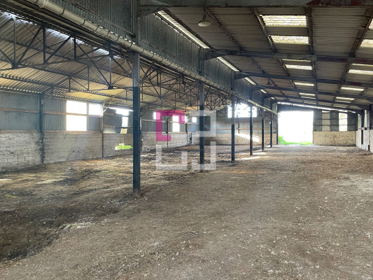 
Grange Vadencourt 2 pièce(s) 400 m2
