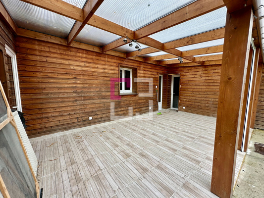 
Maison Saint-Simon 6 pièce(s) 132m2
