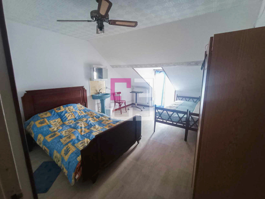 
Maison Hirson 20 pièce(s) 345 m2
