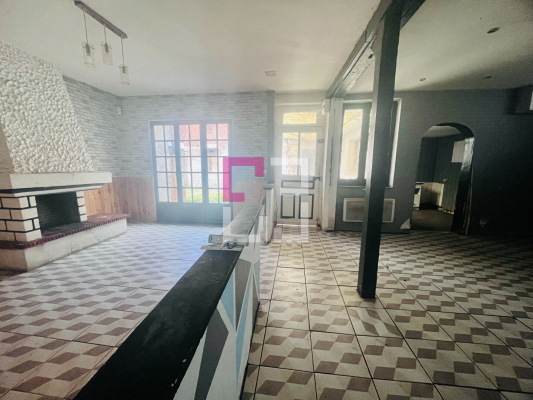 
Maison Hirson 6 pièce(s) 150 m2

