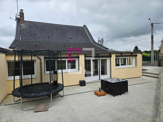 
Maison Thenelles 7 pièce(s) 150 m2
